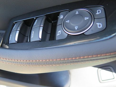 New 2026 Cadillac CT5 V RWD image 12