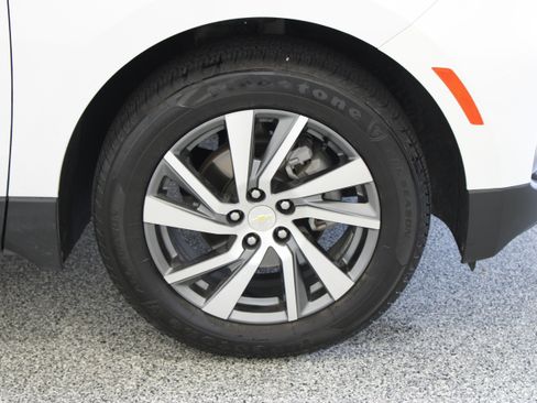 Used 2022 Chevrolet Equinox LT FWD image 5