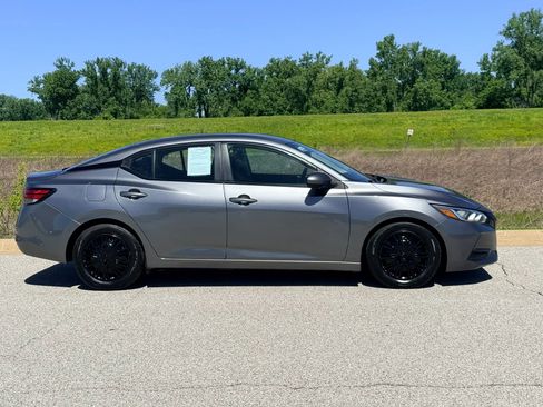 Used 2020 Nissan Sentra S w/ Trunk Package FWD image 27
