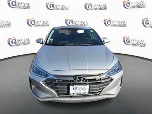 Used 2020 Hyundai Elantra Value Edition w/ Cargo Package (C1) image 2