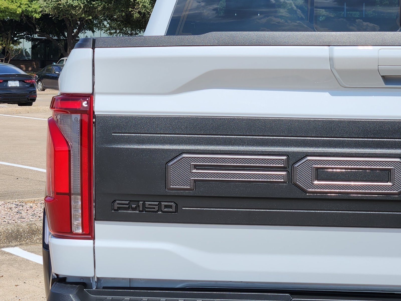 Used 2025 Ford F150 Raptor AWD/4WD image 15