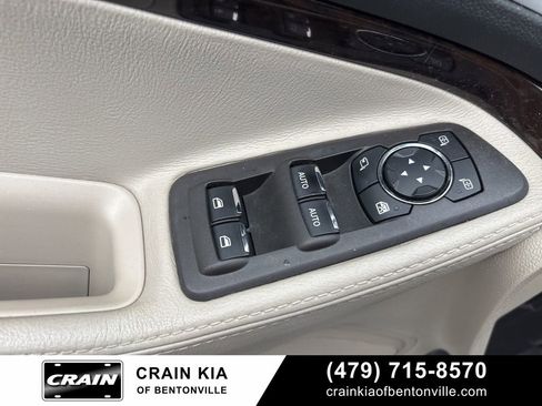 Used 2013 Ford Explorer Limited image 16