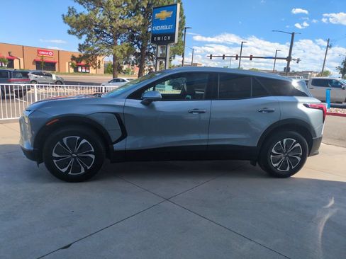 Used 2024 Chevrolet Blazer EV LT AWD/4WD image 2