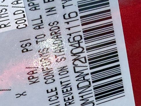 Used 2021 MAZDA MX-5 Miata RF Grand Touring image 32