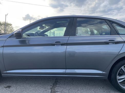 Used 2019 Volkswagen Jetta R-Line image 8