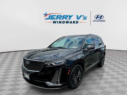 Used 2022 Cadillac XT6 Premium Luxury w/ Technology Package FWD image 1