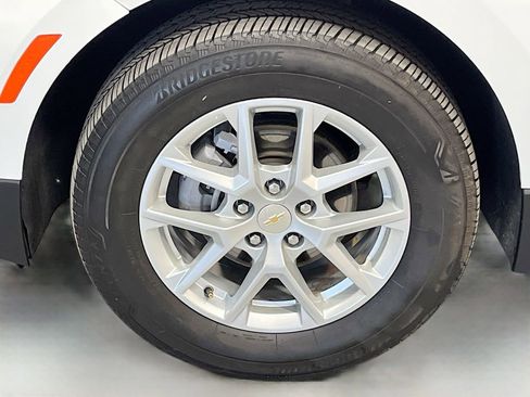 Used 2024 Chevrolet Equinox LT w/ LPO, Floor Liner Package AWD/4WD image 31