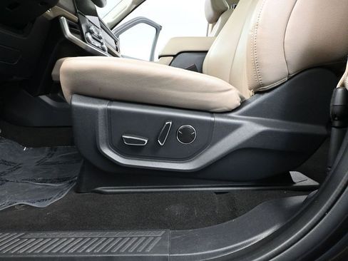 Used 2024 Ford Expedition Max Limited image 22