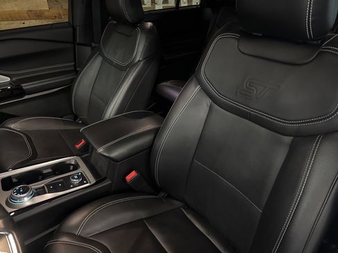 Used 2023 Ford Explorer ST w/ Equipment Group 401A image 12