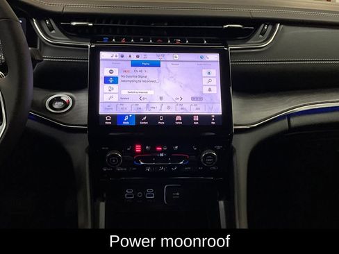 New 2025 Jeep Grand Cherokee Overland w/ Luxury Tech Group IV image 9