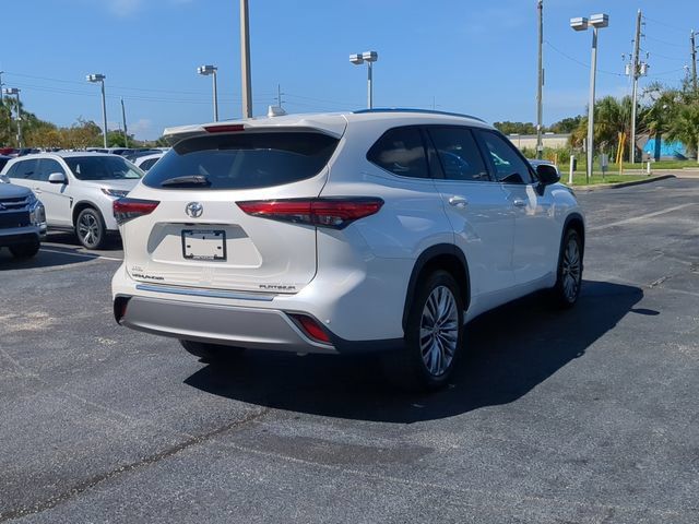 Used 2020 Toyota Highlander Platinum FWD image 6