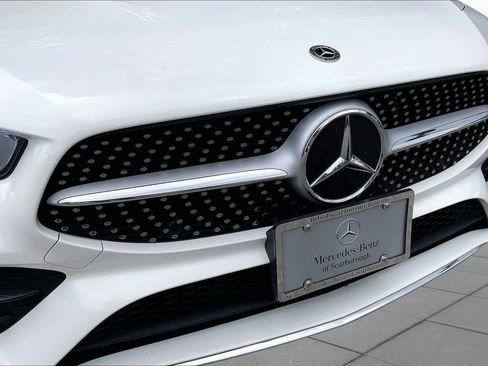 Used 2023 Mercedes-Benz CLA 250 4MATIC image 59