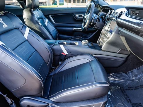 Used 2020 Ford Mustang Shelby GT500 w/ Technology Package image 13