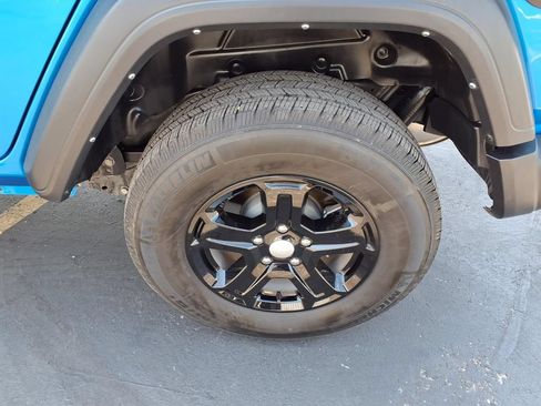 Used 2022 Jeep Wrangler Unlimited Sport AWD/4WD image 36