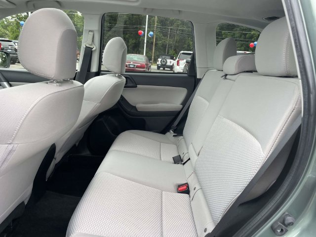 Used 2015 Subaru Forester 2.5i Premium w/ Popular Package #2 AWD/4WD image 14