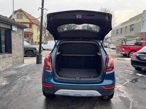 Used 2020 Buick Encore Preferred image 23