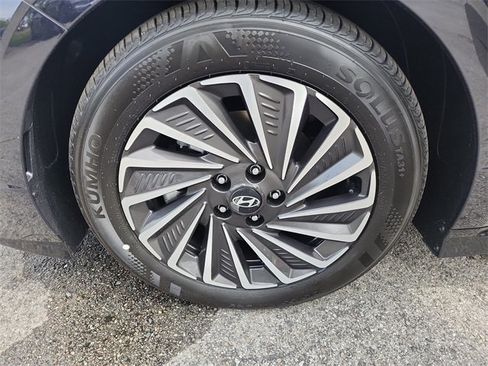 New 2025 Hyundai Sonata SEL image 30