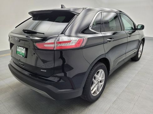 Used 2023 Ford Edge SEL image 9