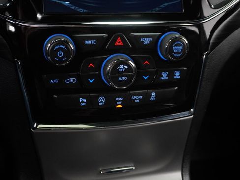 Certified 2020 Jeep Grand Cherokee Altitude AWD/4WD image 34