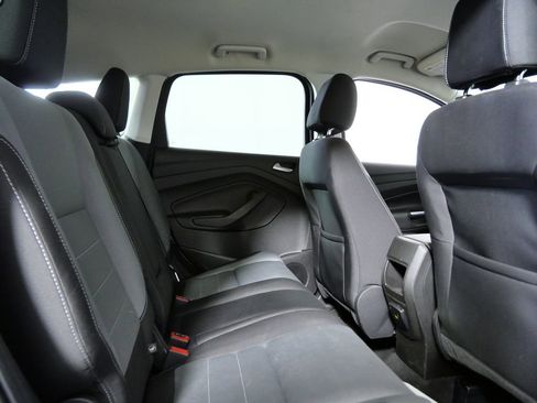 Used 2016 Ford Escape SE w/ SE Cold Weather Package image 14