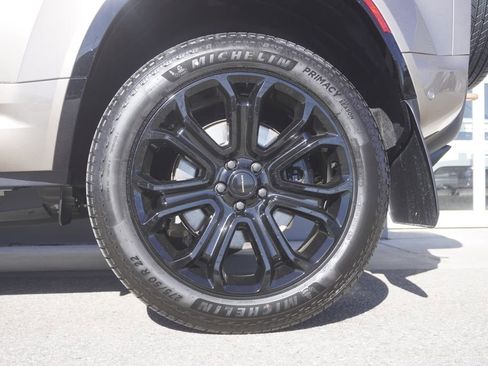 New 2026 Land Rover Defender 110 OCTA image 35