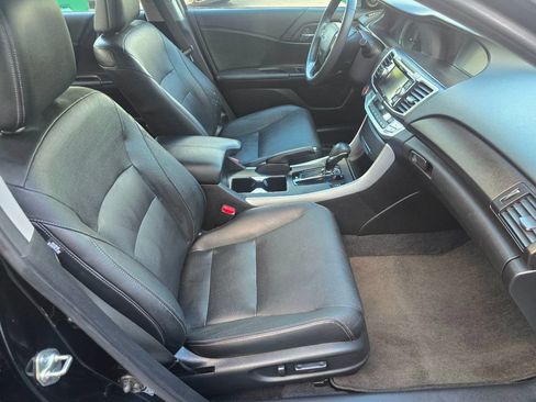 Used 2015 Honda Accord EX-L image 18