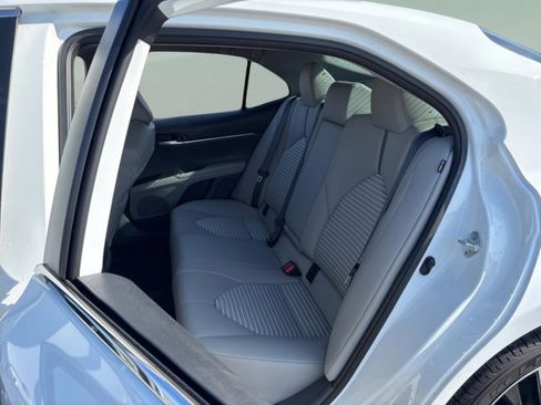 Certified 2024 Toyota Camry SE image 29