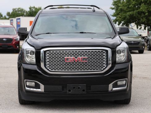 Used 2016 GMC Yukon XL Denali w/ Open Road Package AWD/4WD image 2