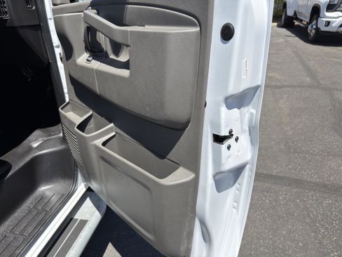 Used 2024 Chevrolet Express 2500 w/ Driver Convenience Package RWD image 11
