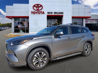 Certified 2025 Toyota Highlander XLE video 1