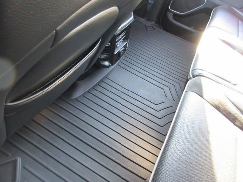 Used 2021 RAM 1500 Laramie AWD/4WD image 27