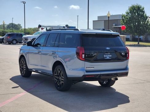 New 2027 Ford Expedition Platinum w/ Stealth Performance Package AWD/4WD image 4