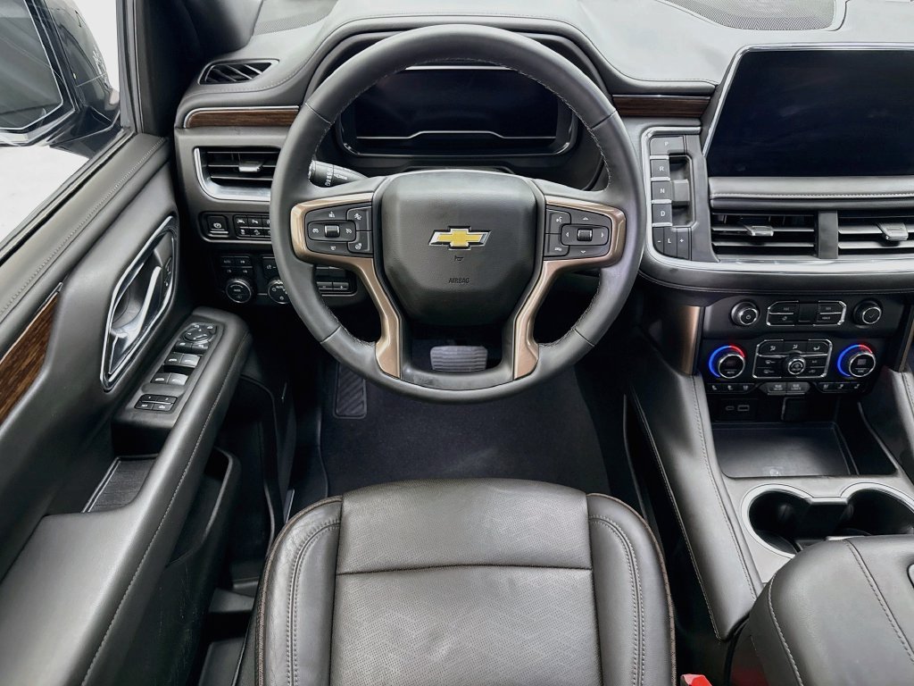 Used 2024 Chevrolet Tahoe High Country AWD/4WD image 10