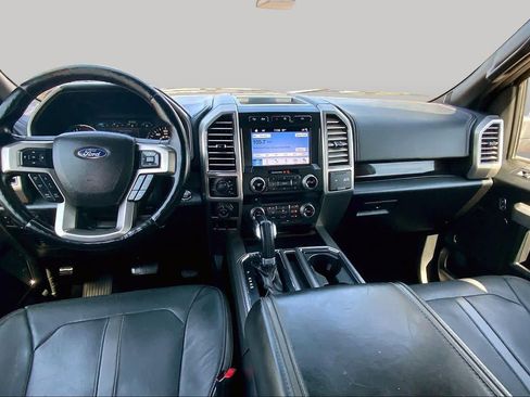 Used 2017 Ford F150 Platinum w/ Equipment Group 701A Luxury AWD/4WD image 14