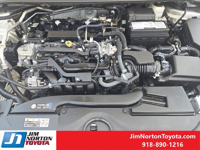 Used 2025 Toyota Corolla LE FWD image 30
