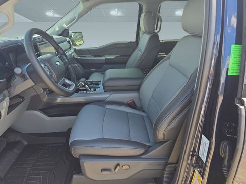 New 2025 Ford F150 Lariat w/ Equipment Group 501A Mid image 4