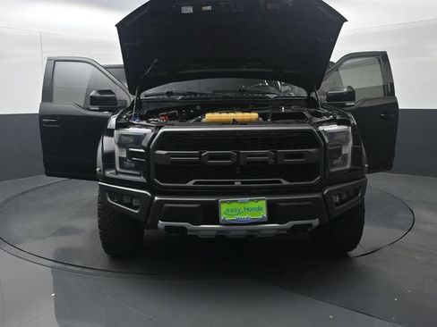 Used 2018 Ford F150 Raptor w/ Equipment Group 802A Luxury AWD/4WD image 36
