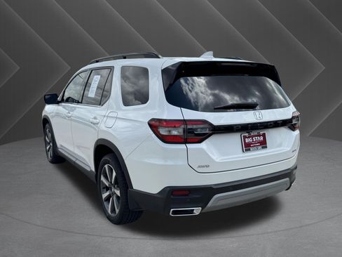 Used 2025 Honda Pilot Elite image 5