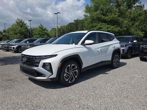New 2026 Hyundai Tucson SEL Plus FWD image 2