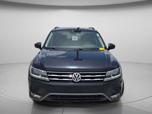 Used 2018 Volkswagen Tiguan S w/ Front Fog Lights Package FWD image 3