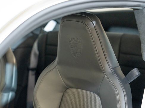 Used 2026 Porsche 911 GT3 RWD image 22