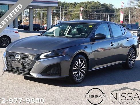 Certified 2024 Nissan Altima 2.5 SV image 4