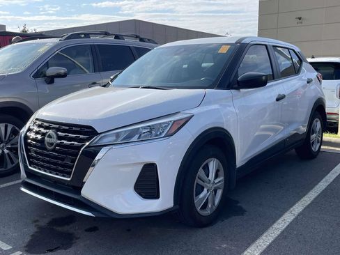 Used 2024 Nissan Kicks S FWD image 2