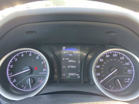 Used 2023 Toyota Camry LE FWD image 22