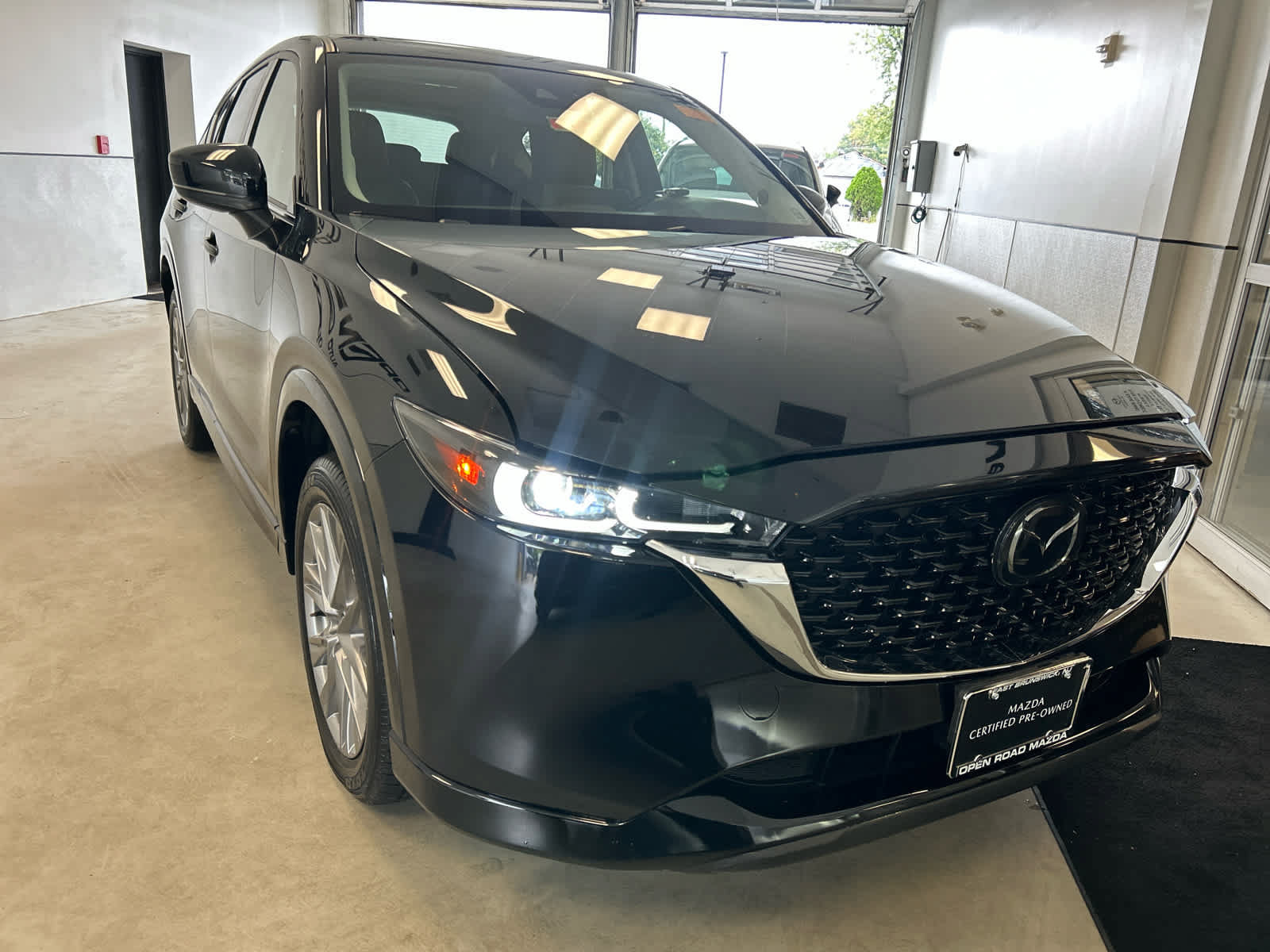 Certified 2024 MAZDA CX-5 AWD 2.5 S w/ Premium Package image 7