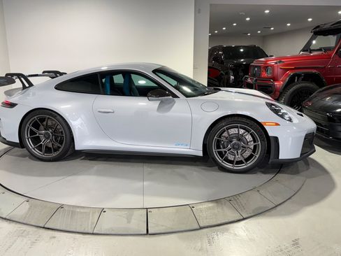 Used 2026 Porsche 911 GT3 image 21