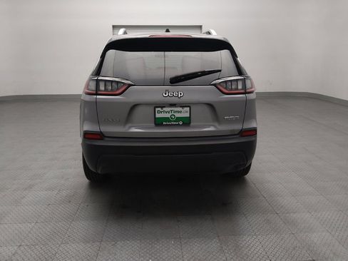 Used 2020 Jeep Cherokee Latitude AWD/4WD image 6