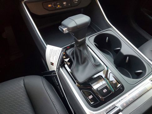 New 2026 Kia Carnival SX Prestige image 11