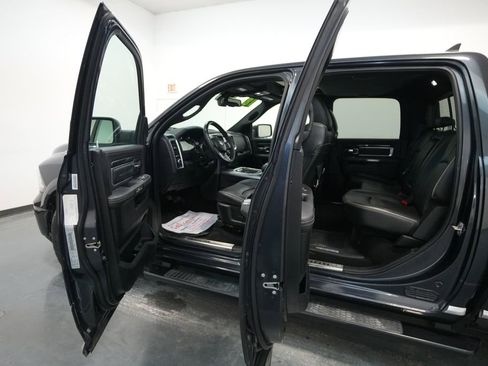 Used 2018 RAM 1500 Limited image 30