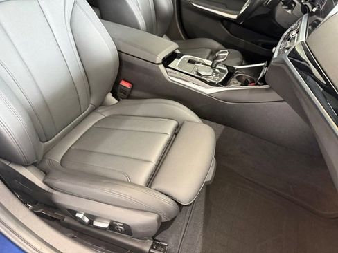 Used 2019 BMW 330i Sedan w/ Premium Package RWD image 13